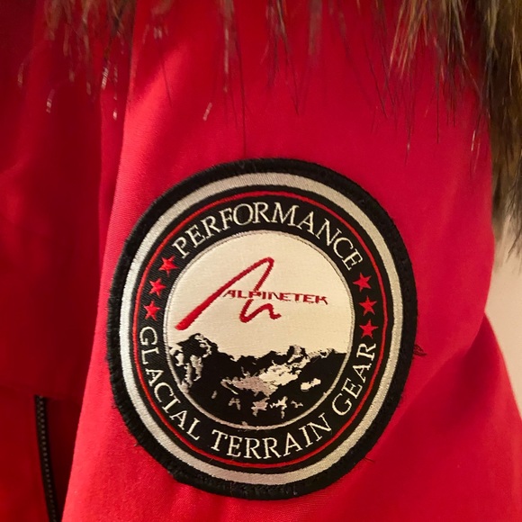 Very warm and beautiful red coat.  Size large - Picture 4 of 5